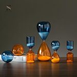 Sablier décoratif bleu, accessoire intemporel pour la maison