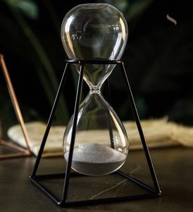 Sablier décoratif pour une ambiance contemporaine élégante