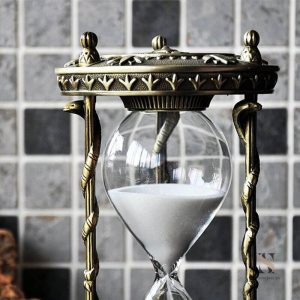 Sablier en laiton, accessoire de temps classique