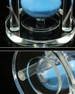 Accessoire en verre, sablier pour décoration intérieure