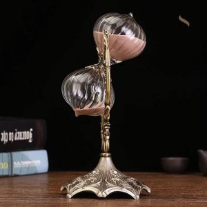 Sablier géant décoratif avec design élégant