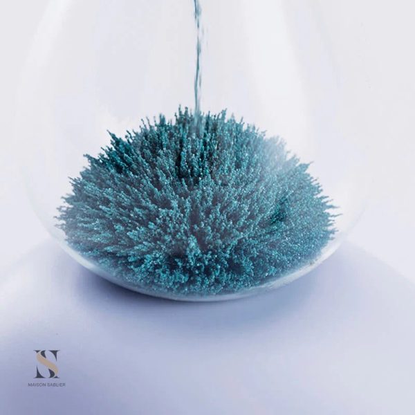 Sablier innovant avec effet magnétique et design contemporain
