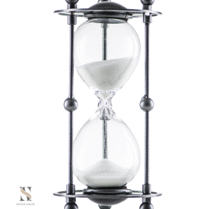 Sablier Moyen Age en verre décoratif