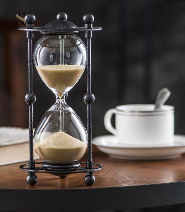 Accessoire de décoration : sablier historique