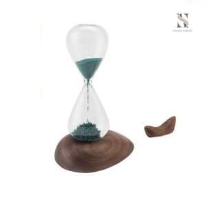 Sablier décoratif avec poudre de fer scintillante