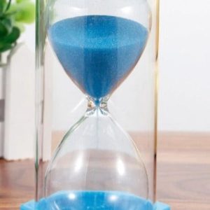 Sablier coloré, outil de jeu pour mesurer le temps