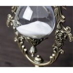 Accessoire décoratif : sablier vintage en style ancien